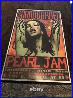 Framed Mint Pearl Jam Soundgarden 1992 Concert Poster Frank Kozik (2218/2500)